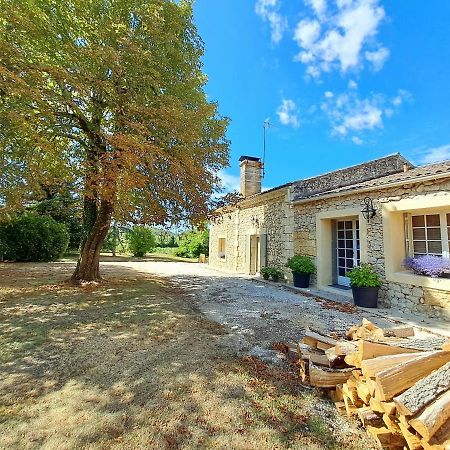 Bleu Raisin Bed and Breakfast Les Salles-de-Castillon Eksteriør billede